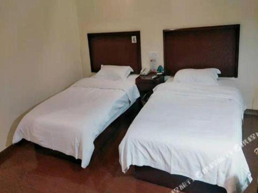 Greentree Inn Suzhou Wujiang Zhenze Town Zhennan Road Express Hotel Luaran gambar