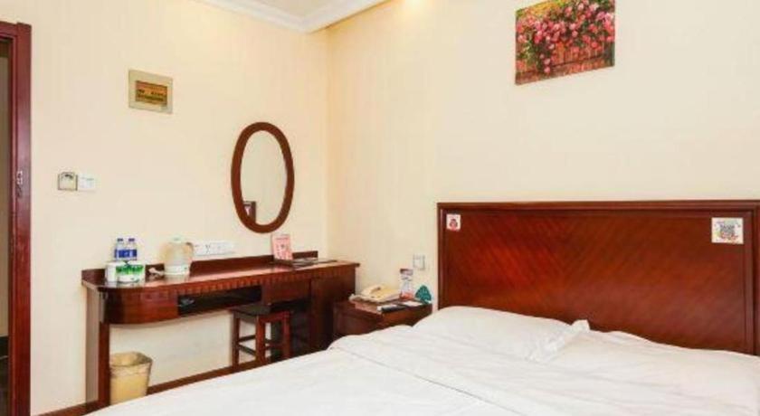 Greentree Inn Suzhou Wujiang Zhenze Town Zhennan Road Express Hotel Luaran gambar